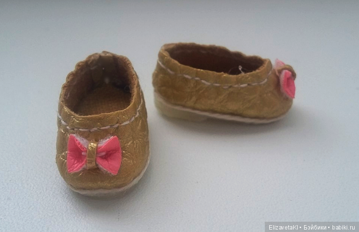 Не сижу без дела, руки делают обувь