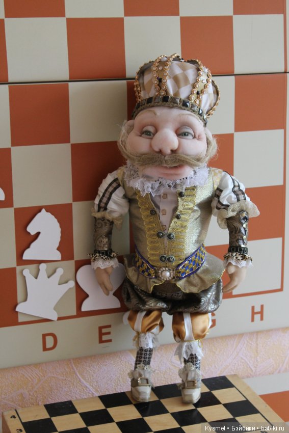 Куда идёт король — Куклы из капрона и чулочной техники: авторские игрушки (фото 6)