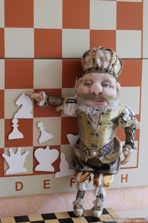Куда идёт король — Куклы из капрона и чулочной техники: авторские игрушки (фото 2)