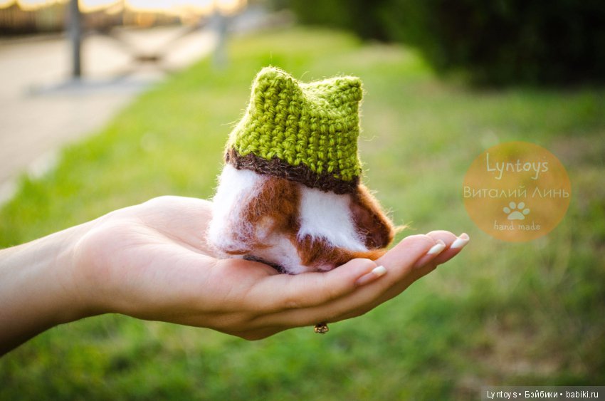 Совенок по имени Бу-бу, миниатюра, авторская игрушка из шерсти (фото 3)