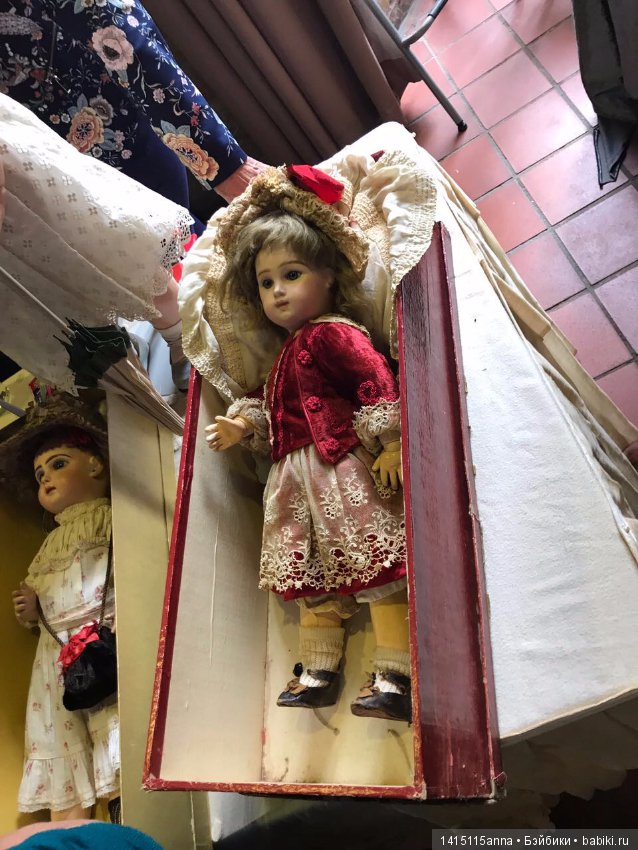 Выставка кукол и мишек в Брюгге