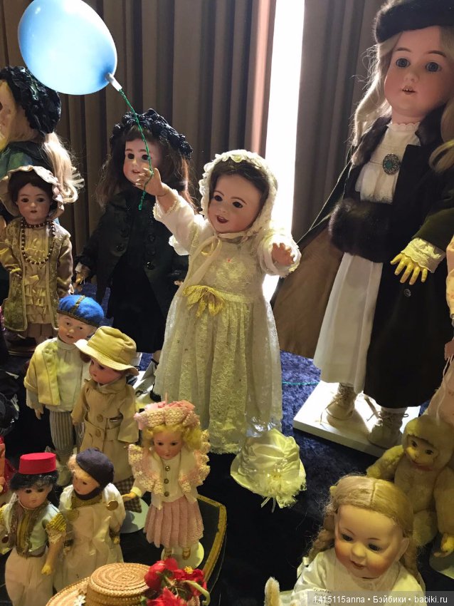 Выставка кукол и мишек в Брюгге