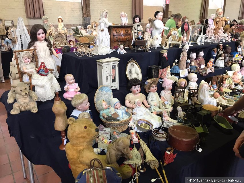 Выставка кукол и мишек в Брюгге