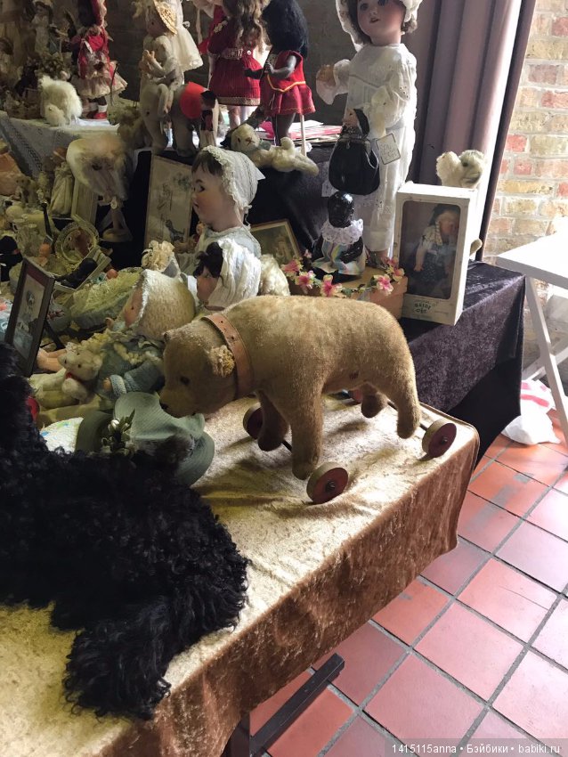 Выставка кукол и мишек в Брюгге
