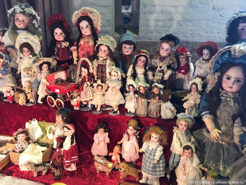 Выставка кукол и мишек в Брюгге