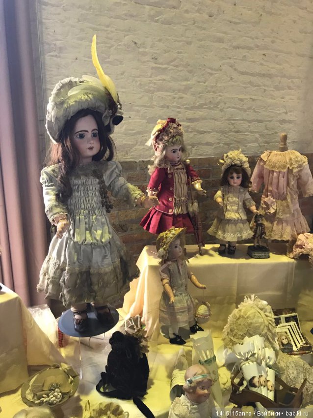 Выставка кукол и мишек в Брюгге