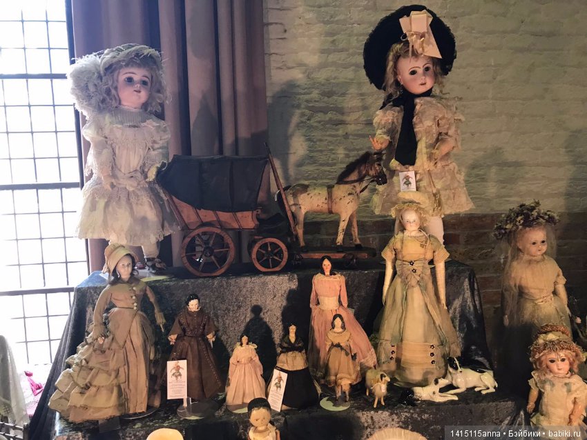 Выставка кукол и мишек в Брюгге