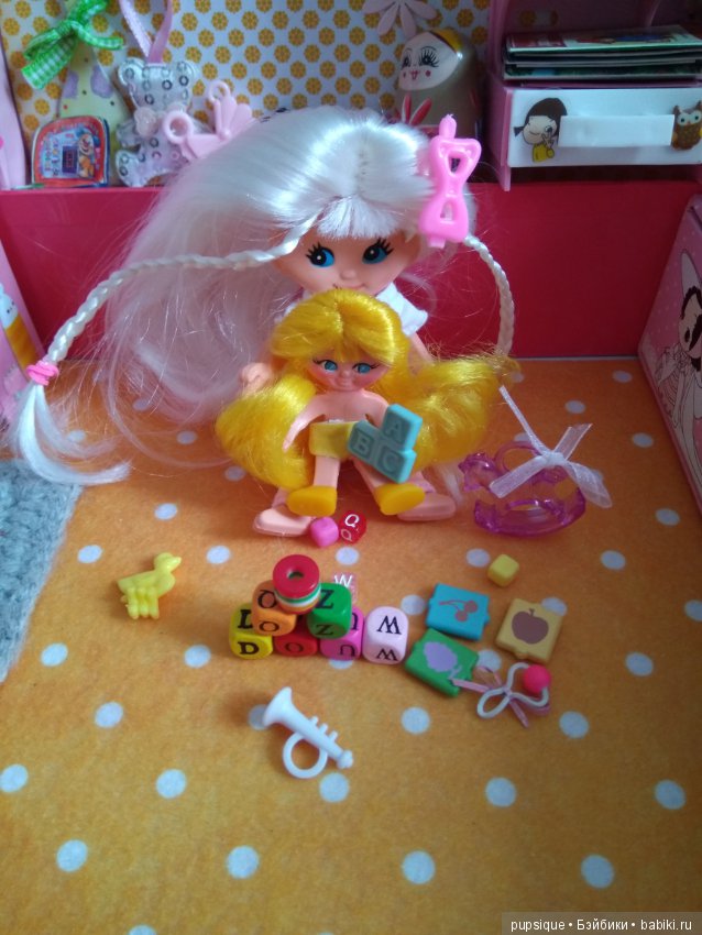 Приехала сестра Венди. Мини Флэтси. Плоская винтажная гибкая кукла