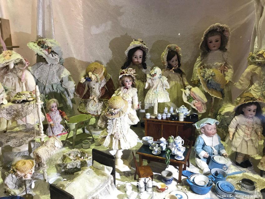 Брюгге . Выставка кукол и мишек тедди. Часть вторая