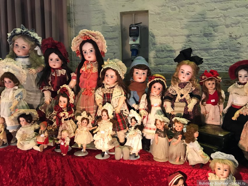 Брюгге . Выставка кукол и мишек тедди. Часть вторая