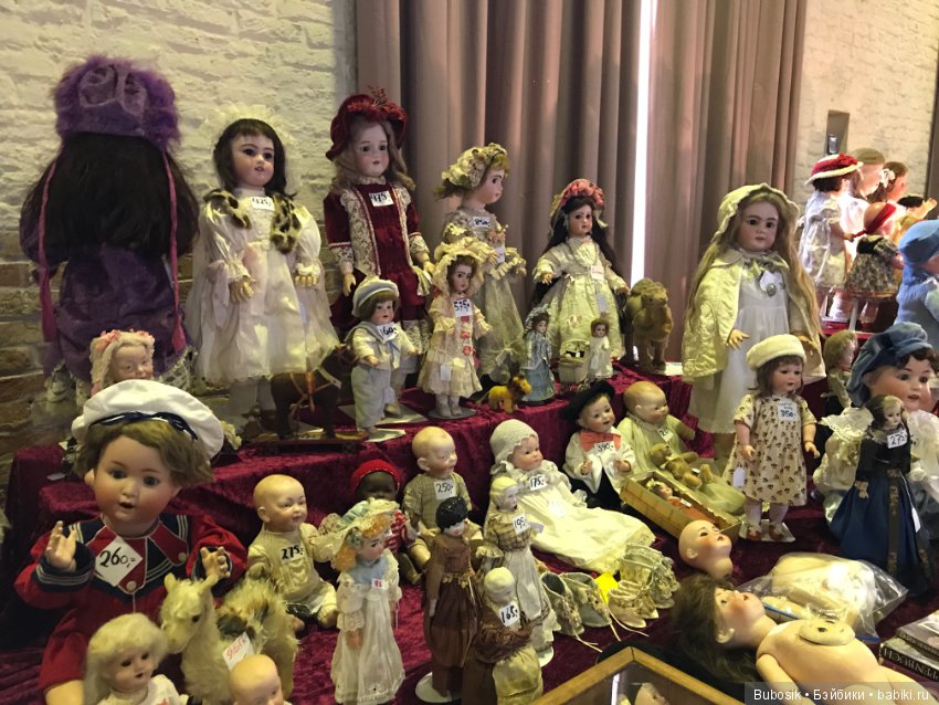 Брюгге . Выставка кукол и мишек тедди. Часть вторая