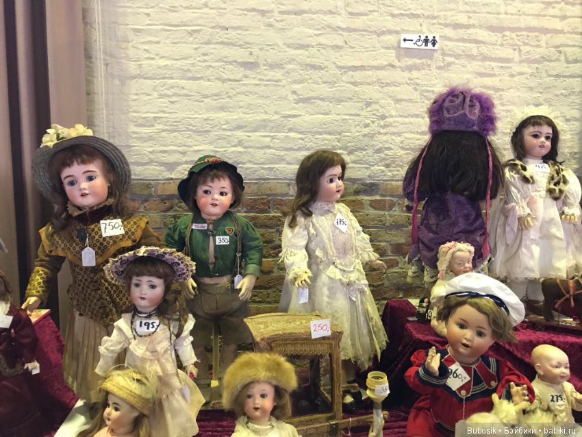 Брюгге . Выставка кукол и мишек тедди. Часть вторая