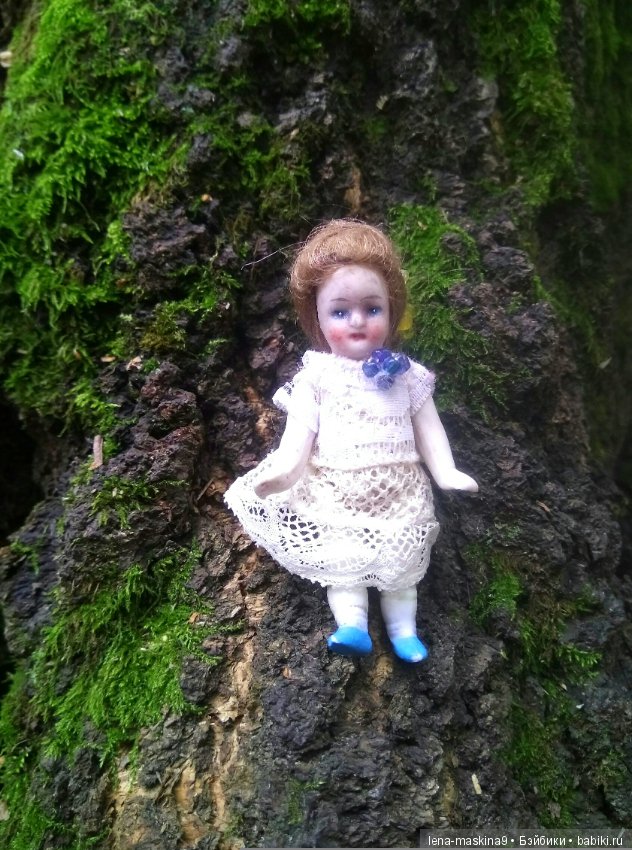 Осень, тёплые деньки. Парк, День города. Марселька (Антикварная куколка) на природе