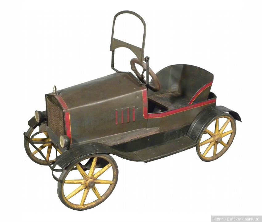 Антикварные педальные машинки (фото 5)