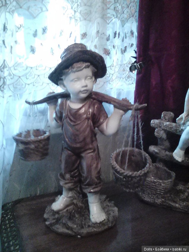 Очаровательные мальчик и девочка в композиции (фото 5)