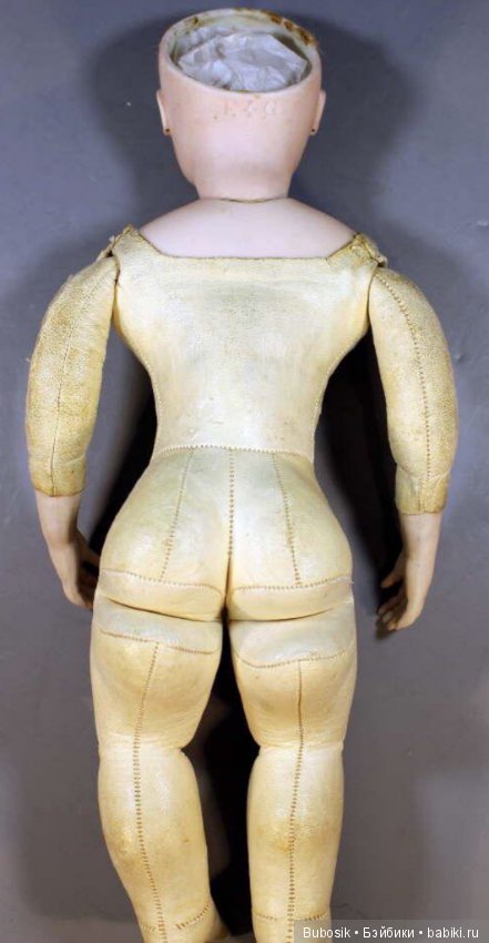 Интересная маленькая Block Letter FG Bebe Bru-type Body