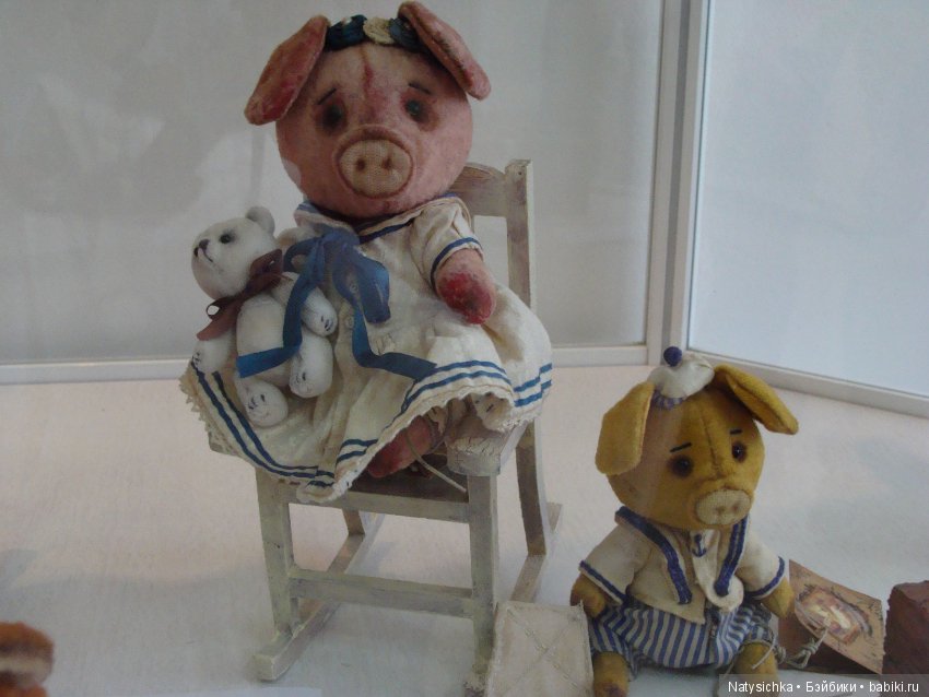 Выставка авторской куклы и игрушки "Страна чудес" в Тольятти 1 часть