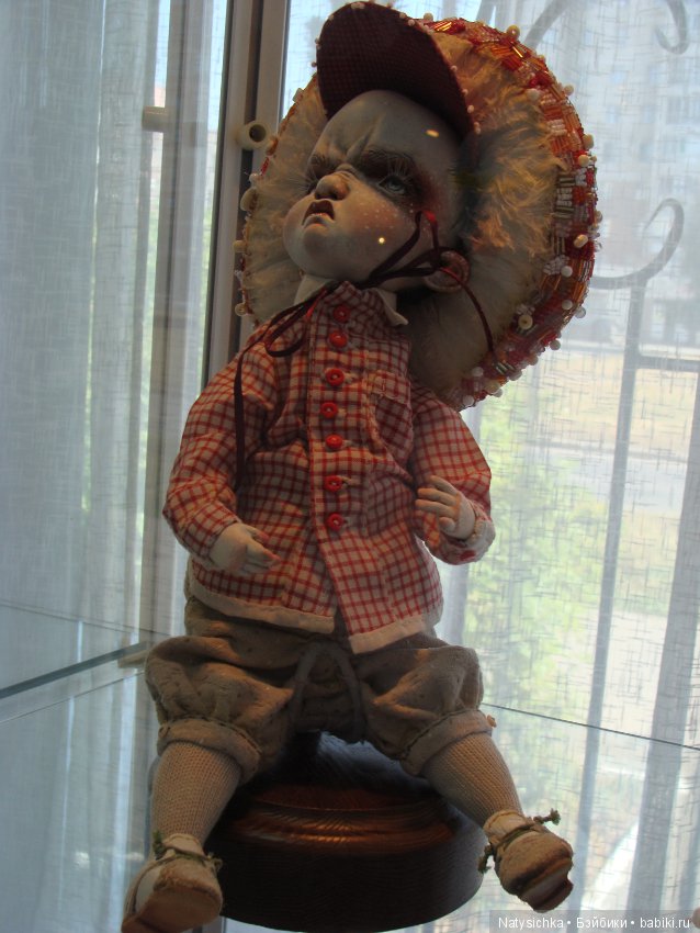 Выставка авторской куклы и игрушки "Страна чудес" в Тольятти 2 часть