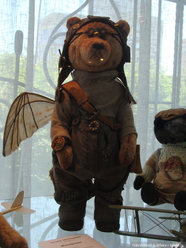 Выставка авторской куклы и игрушки "Страна чудес" в Тольятти 1 часть