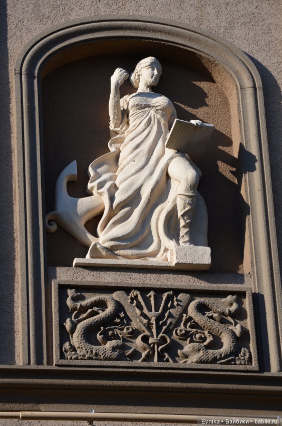 Окна нашего городка — Культура