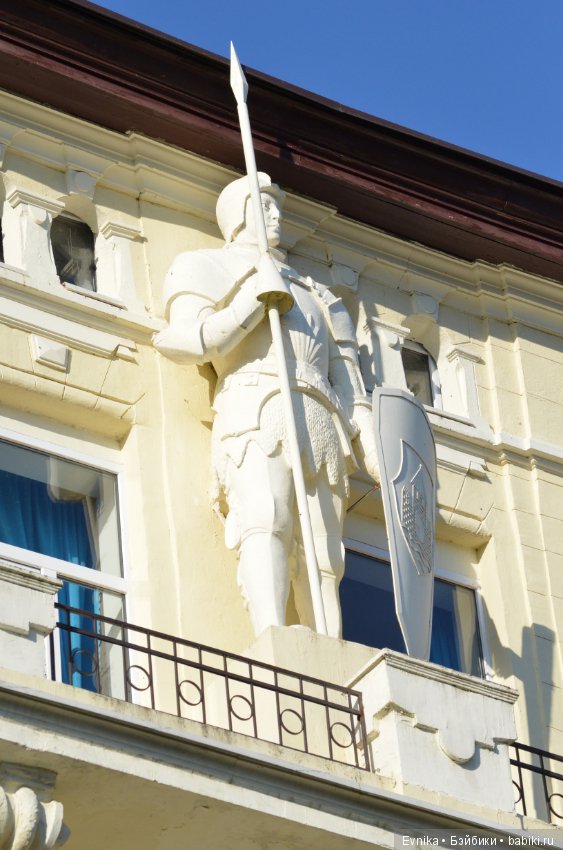 Окна нашего городка — Культура