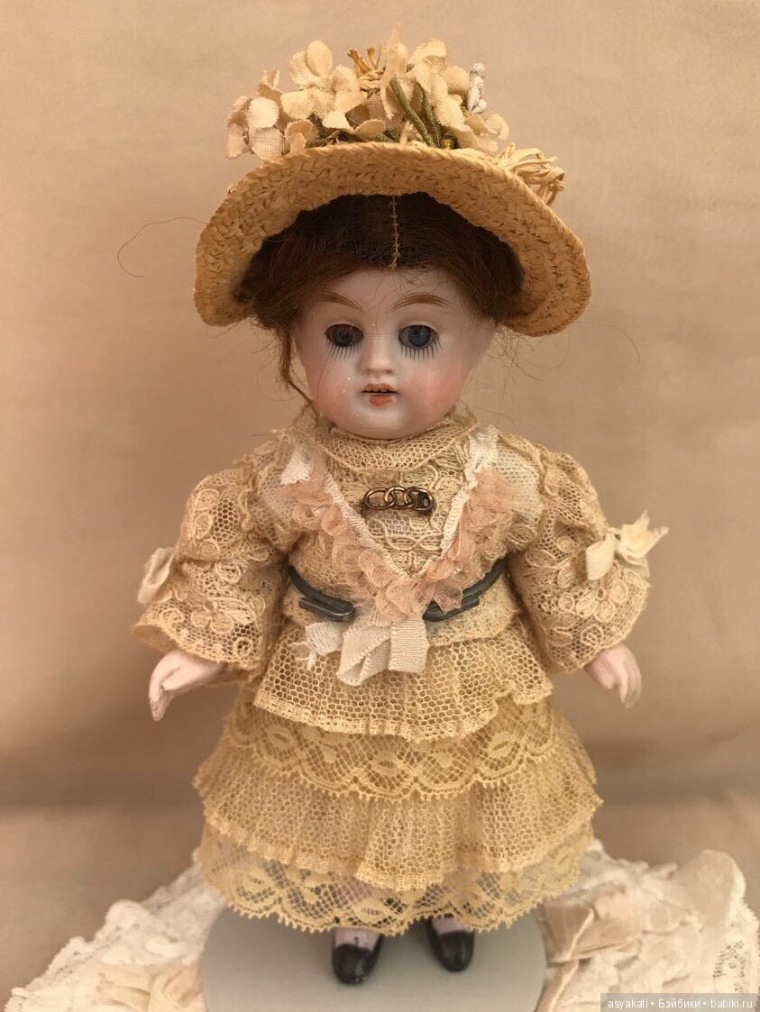 Куколки-невесты — Редкие антикварные куклы и реплики: воск