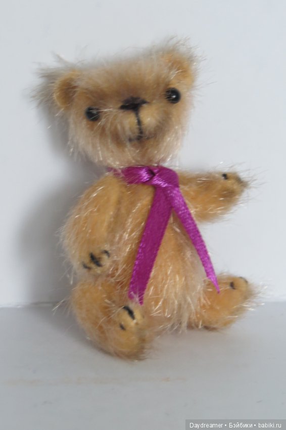 Еще один маленький медвежонок - Плюшик