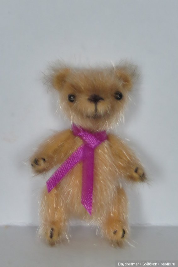 Еще один маленький медвежонок - Плюшик