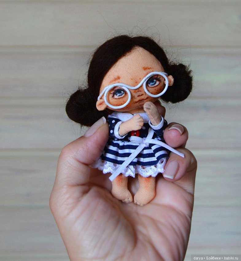 Великолепные идеи по изготовлению миниатюрных предметов для кукол своими руками