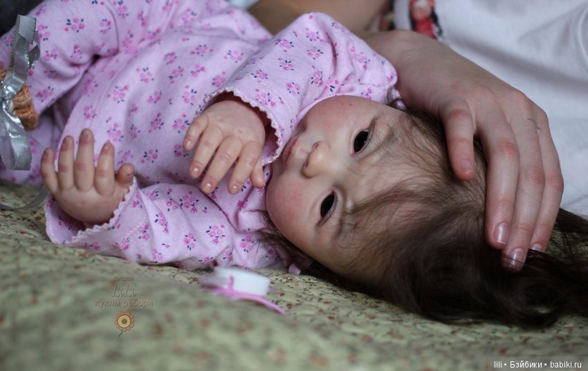 Малышка азиаточка Соледад, скульптор Ping Lau