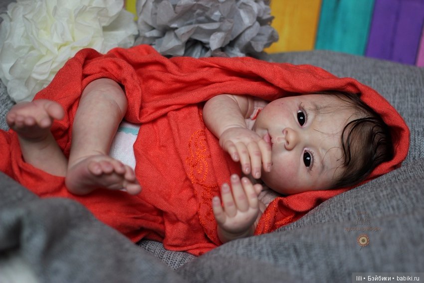 Малышка азиаточка Соледад, скульптор Ping Lau