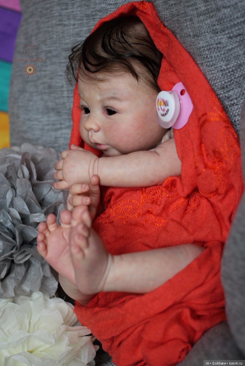 Малышка азиаточка Соледад, скульптор Ping Lau