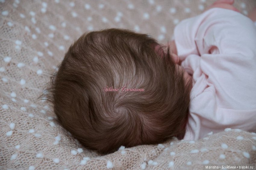 Realborn Zuri, автор росписи Silvia Ezquerra