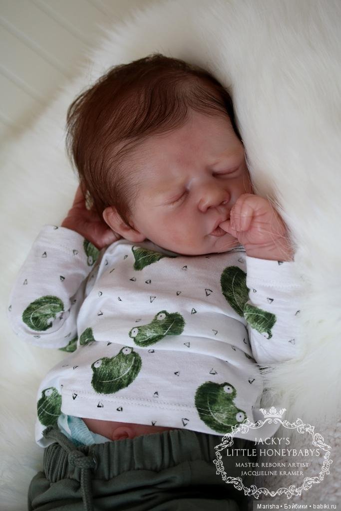 Lil`Chick скульптора Phil Donnelly, автор прототипа Jacqueline Kramer