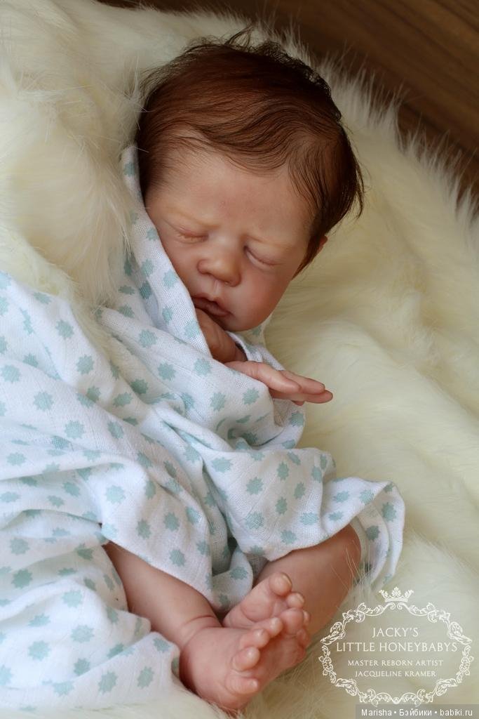 Lil`Chick скульптора Phil Donnelly, автор прототипа Jacqueline Kramer