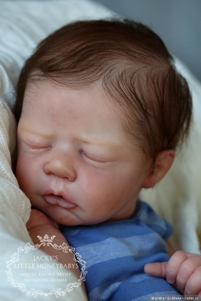 Lil`Chick скульптора Phil Donnelly, автор прототипа Jacqueline Kramer