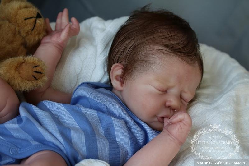 Lil`Chick скульптора Phil Donnelly, автор прототипа Jacqueline Kramer