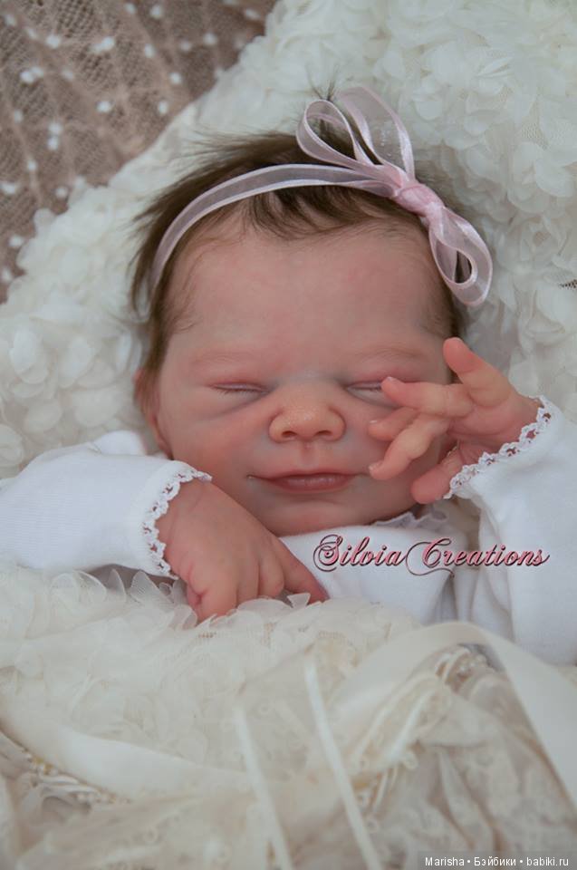 Малышка реборн из молда Joy от Silvia Ezquerra, скульптор Adrie Stoete (фото 5)