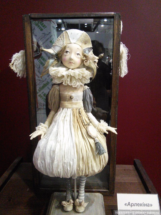 Стильная кукла XV . Юбилейная. Выставка кукол часть 2 (фото 6)