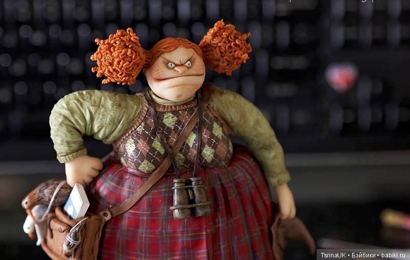 Сказочная миниатюра с характером от Caroline McFarlane-Watts