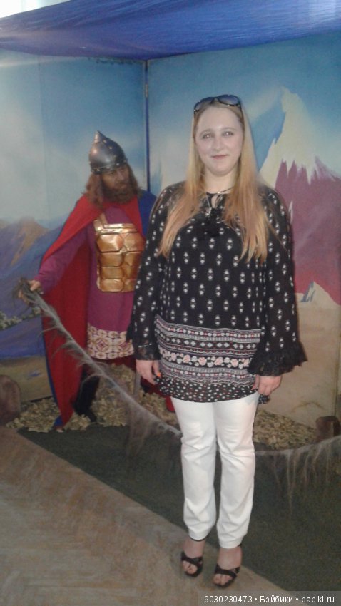 Посещение выставки восковых кукол