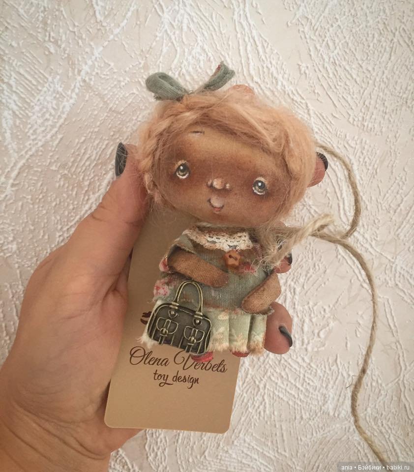 Текстильные куколки Олены Вербець