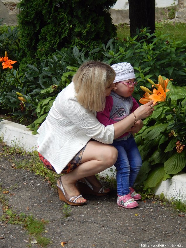 Мы пришли с тобой в зоопарк, дружок