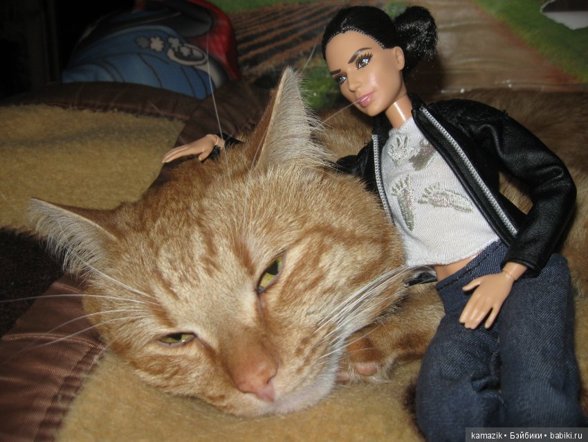 Самый верный друг. Девушка с Персиком