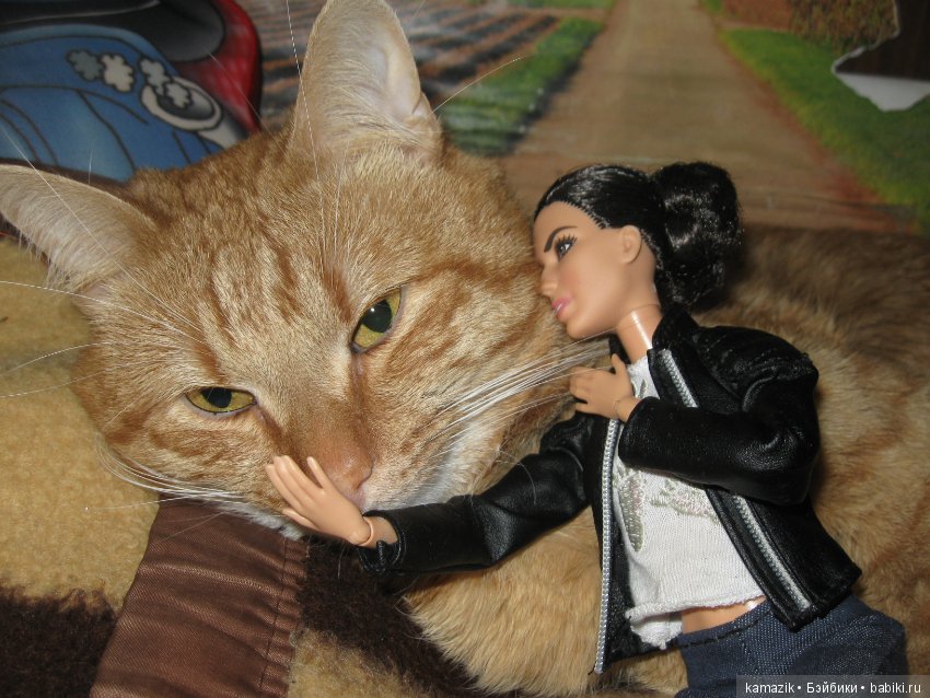 Самый верный друг. Девушка с Персиком