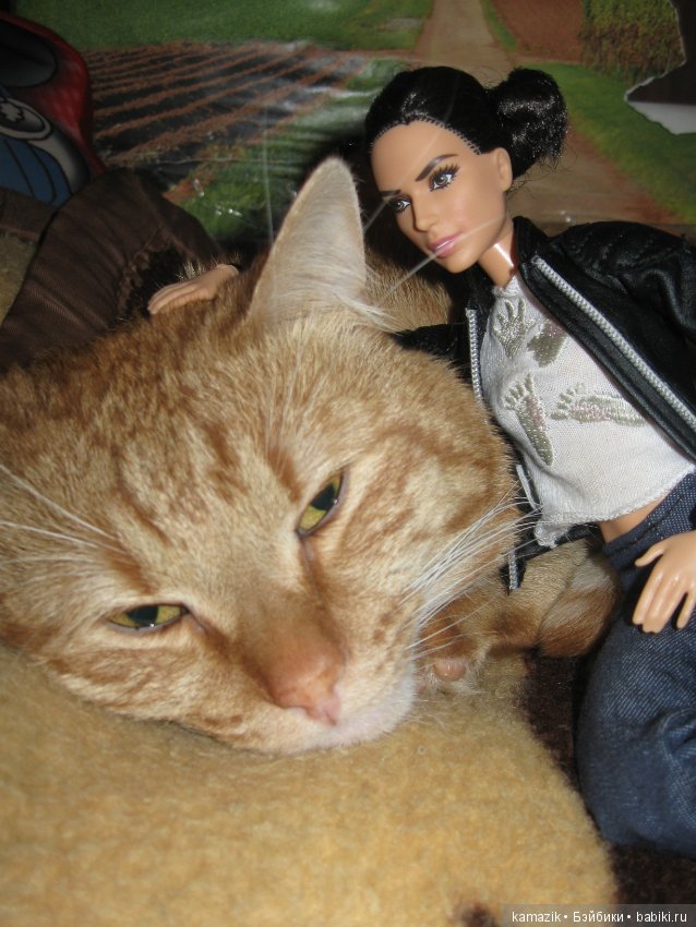 Самый верный друг. Девушка с Персиком