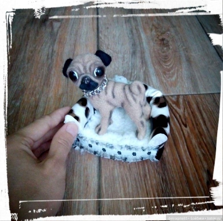 Мопсик — Валяные игрушки из шерсти: сухое валяние (фото 9)