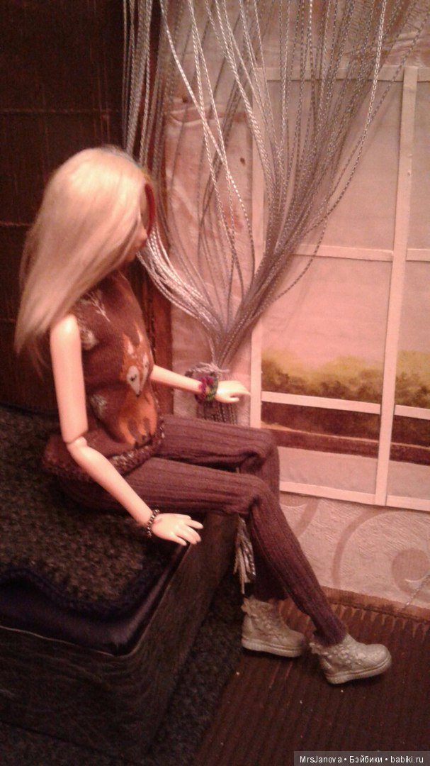 Румбокс для куклы 30 см ростом. Комната Джареда (фото 8)