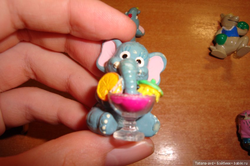 Серии киндер. Слоны на отдыхе (фото 2)