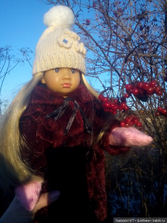 Марейка прогулялась по первому снегу